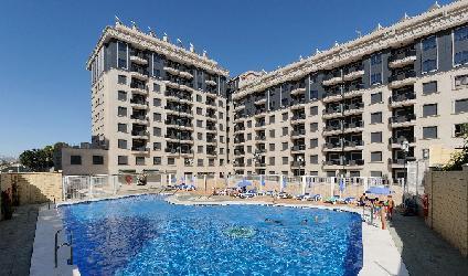 Nuria Sol Apts フエンヒロラ エクステリア 写真